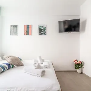  Διαμέρισμα Renovated Near Downtown Ελλάδα