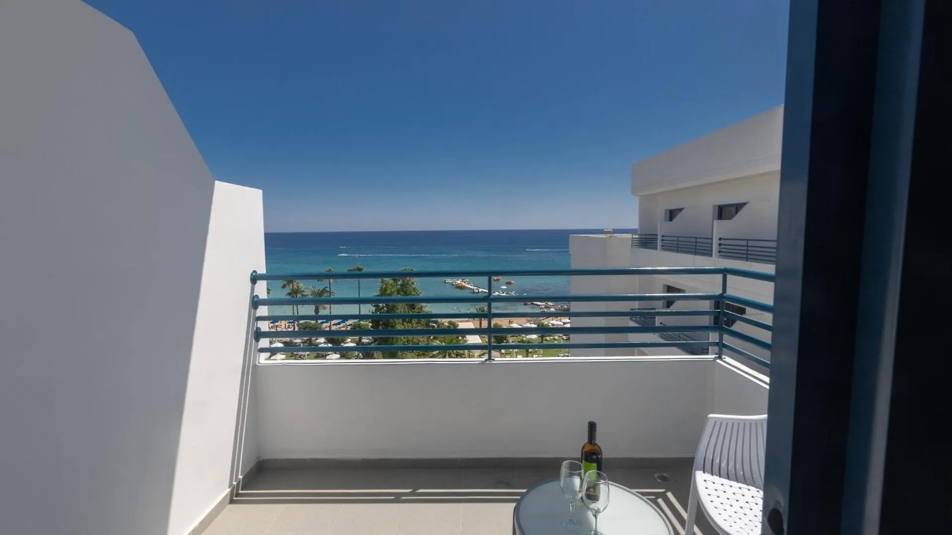Iliada Beach Hotel 프로타라스