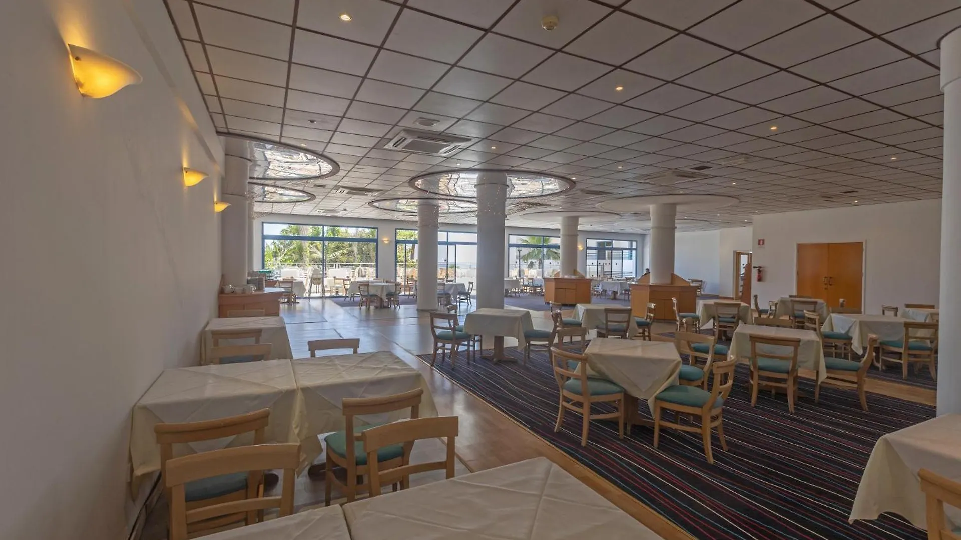 Iliada Beach Hotel 普罗塔拉斯