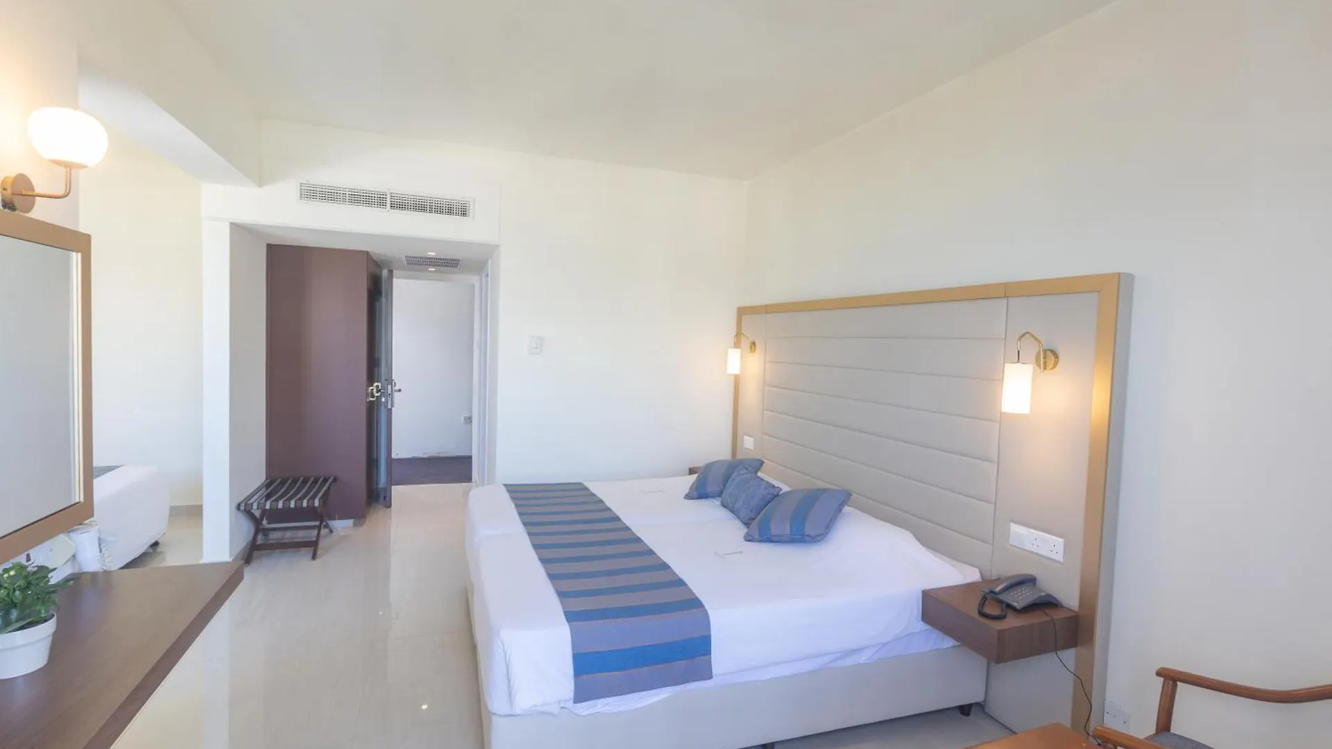 Iliada Beach Hotel 普罗塔拉斯