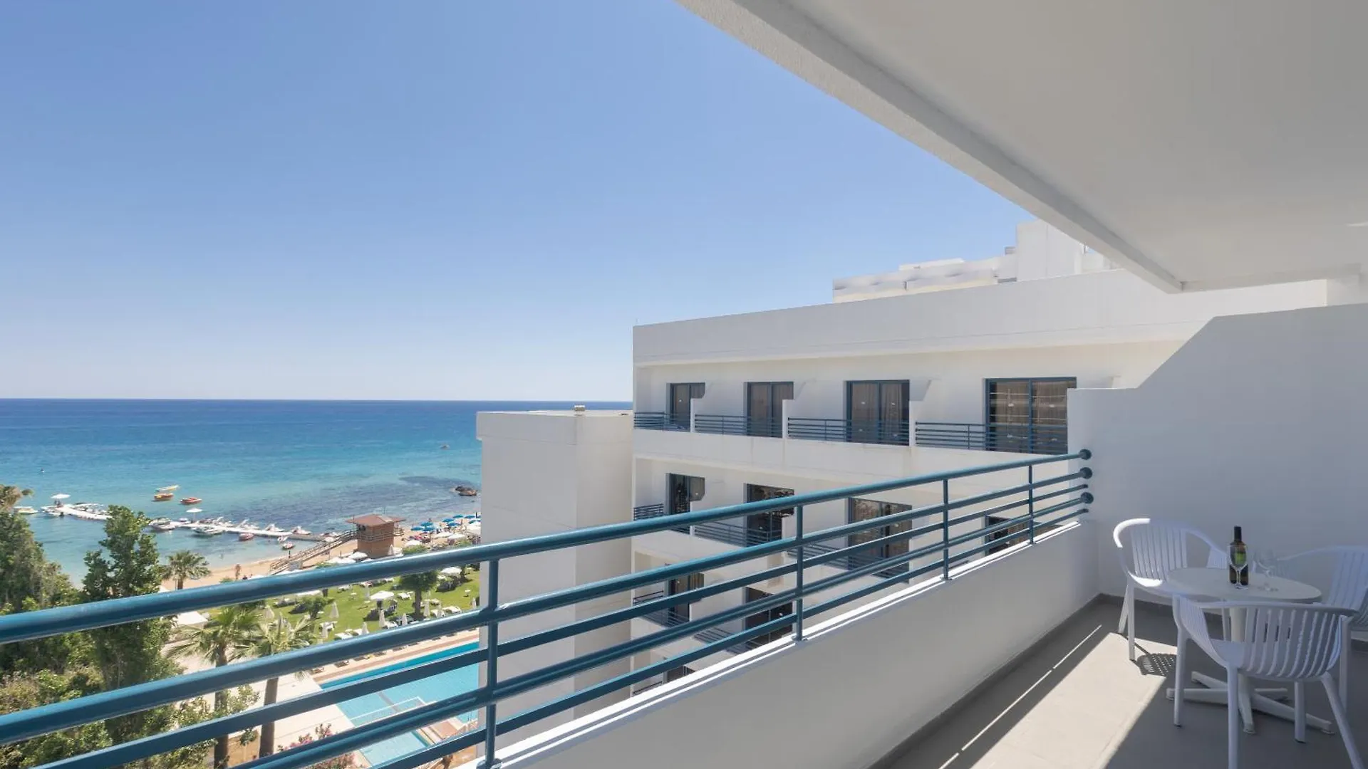 Iliada Beach Hotel 普罗塔拉斯